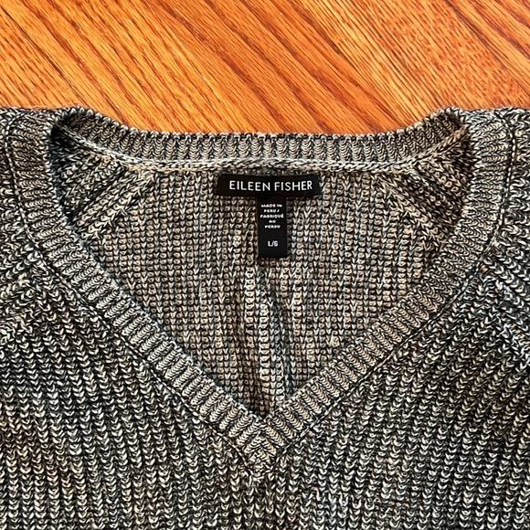 Eileen Fisher Women’s Sweater - Picture 4 of 4